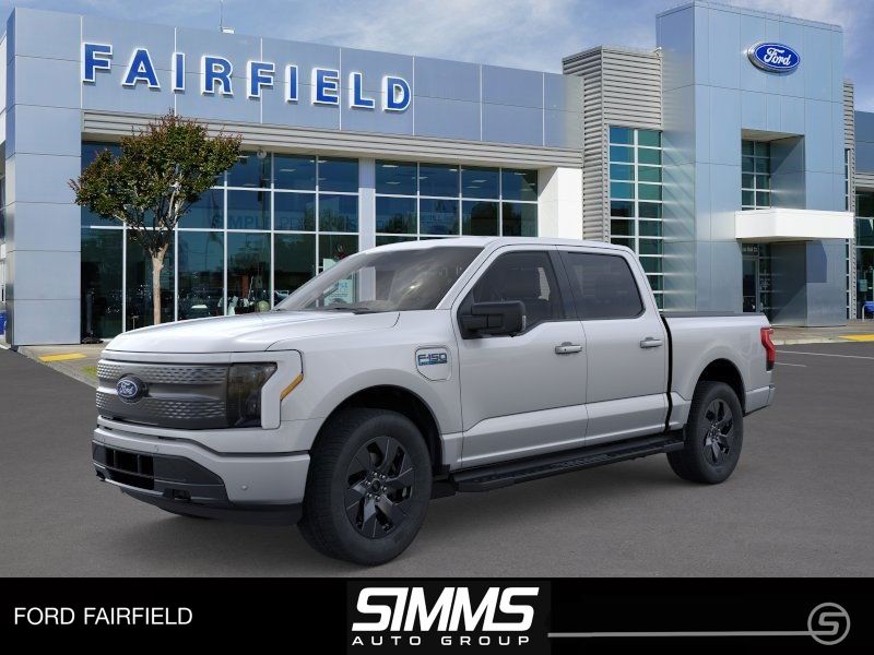 2025 Ford F-150 Lightning Flash's photo