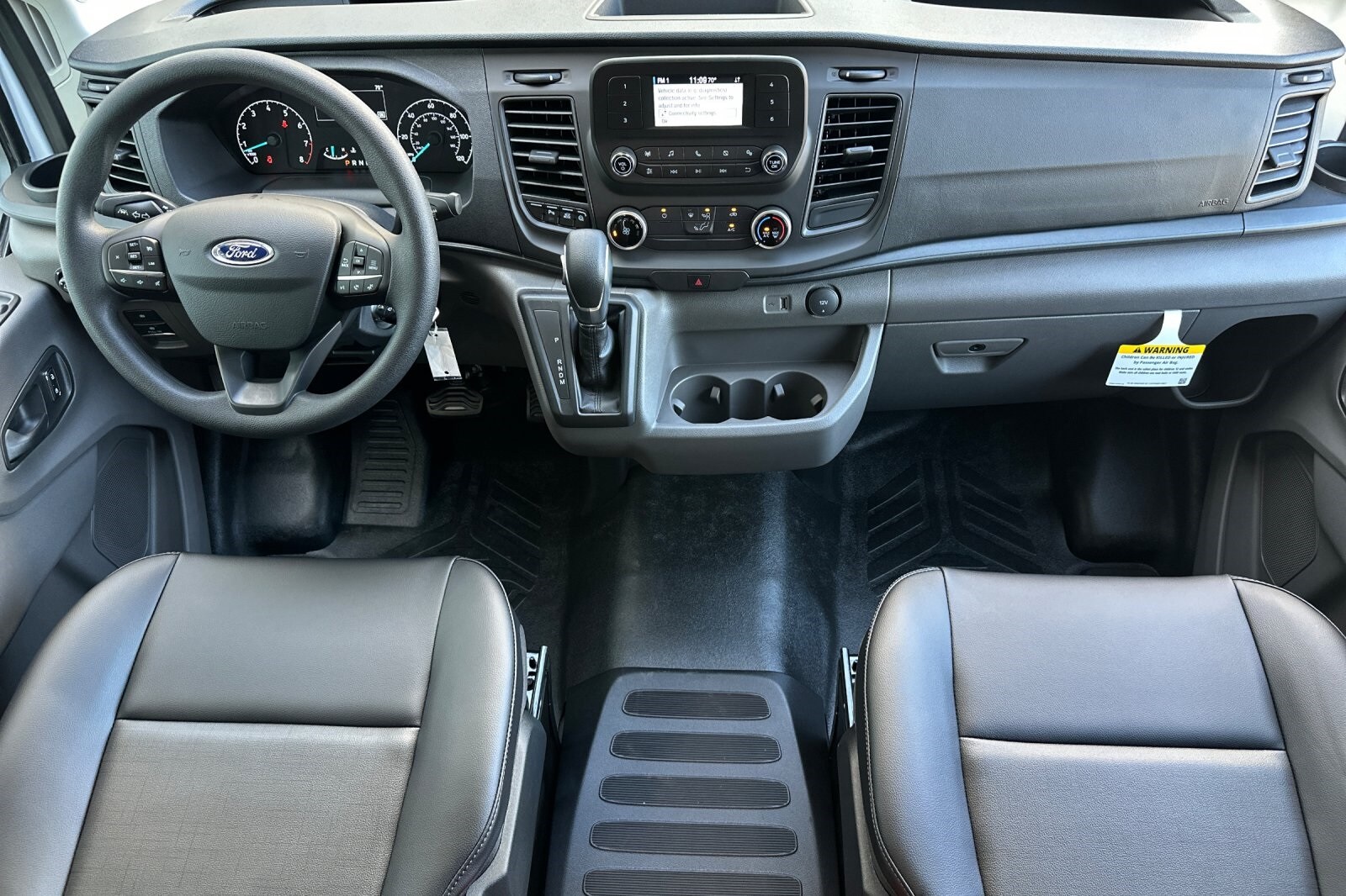 2025 Ford Transit photo 3