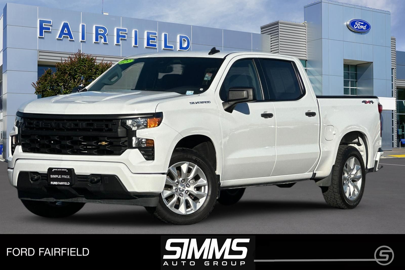 2023 Chevrolet Silverado 1500 Custom's photo