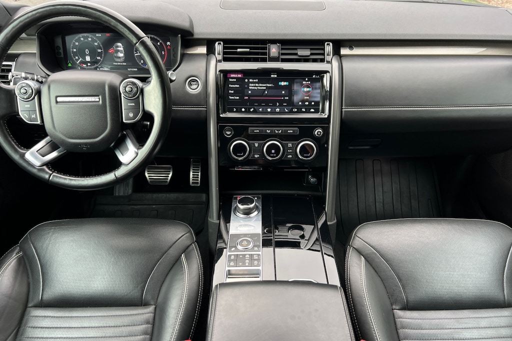 Used 2018 Land Rover Discovery HSE Luxury SUV