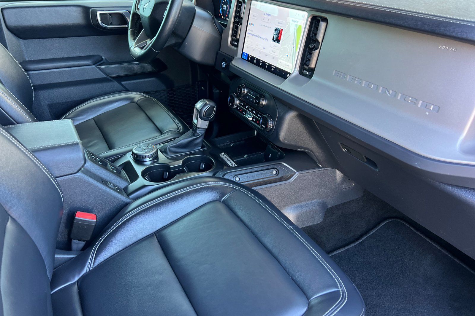 2025 Ford Bronco 4-Door Outer Banks - Photo 16
