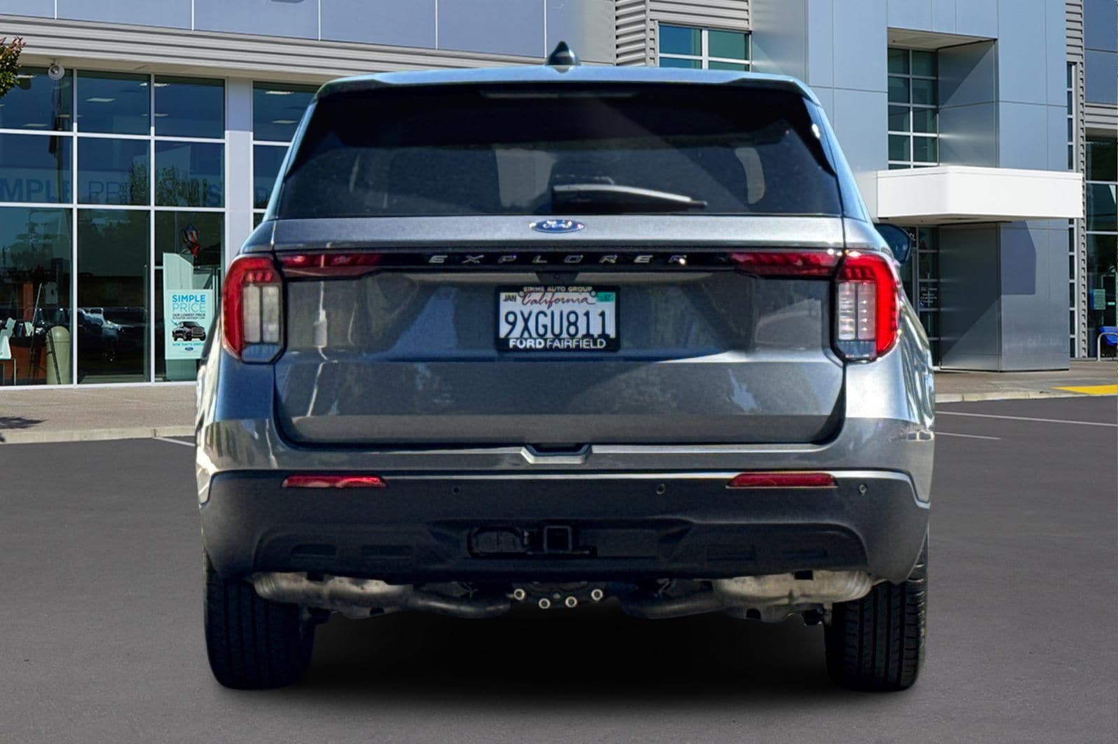 2026 Ford Explorer Active photo 3