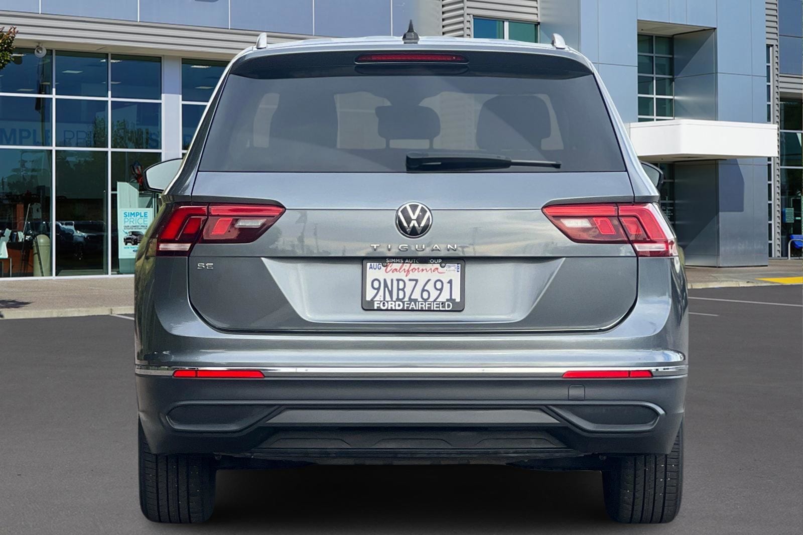 2024 Volkswagen Tiguan 2.0T SE photo 3