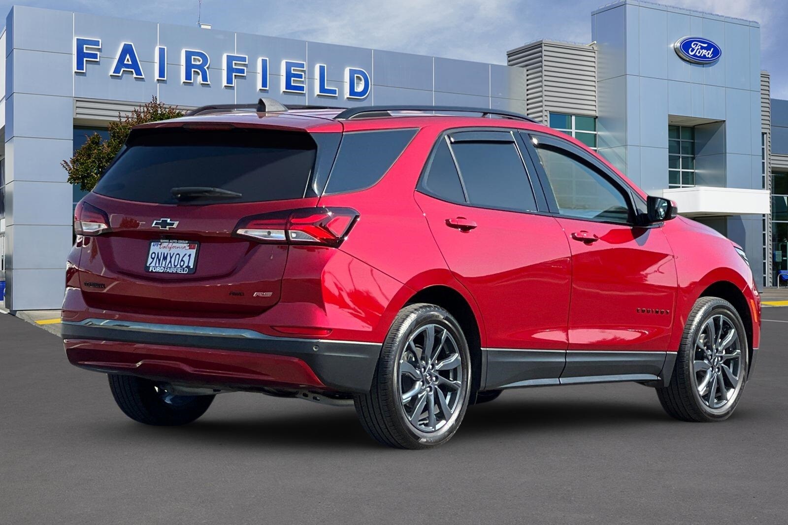 2022 Chevrolet Equinox RS photo 2