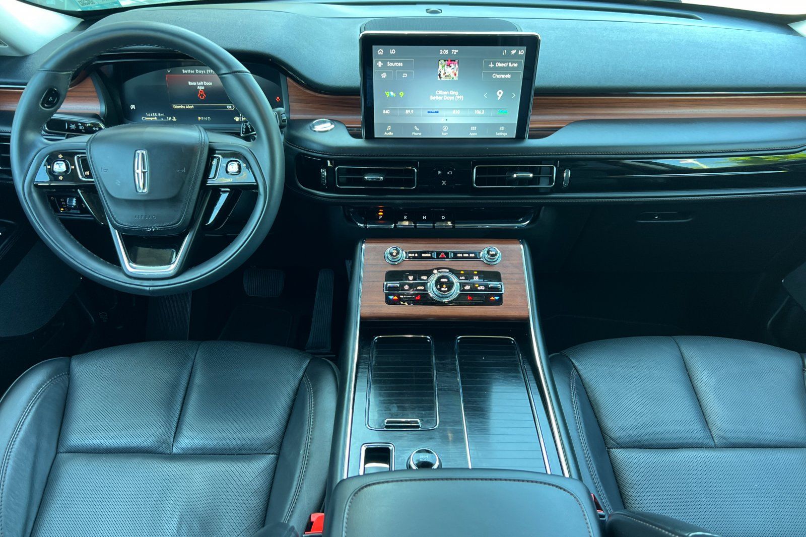 2023 Lincoln Aviator Reserve photo 2