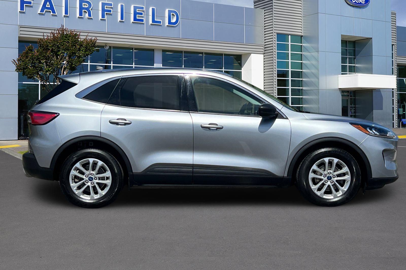 2022 Ford Escape SE photo 6