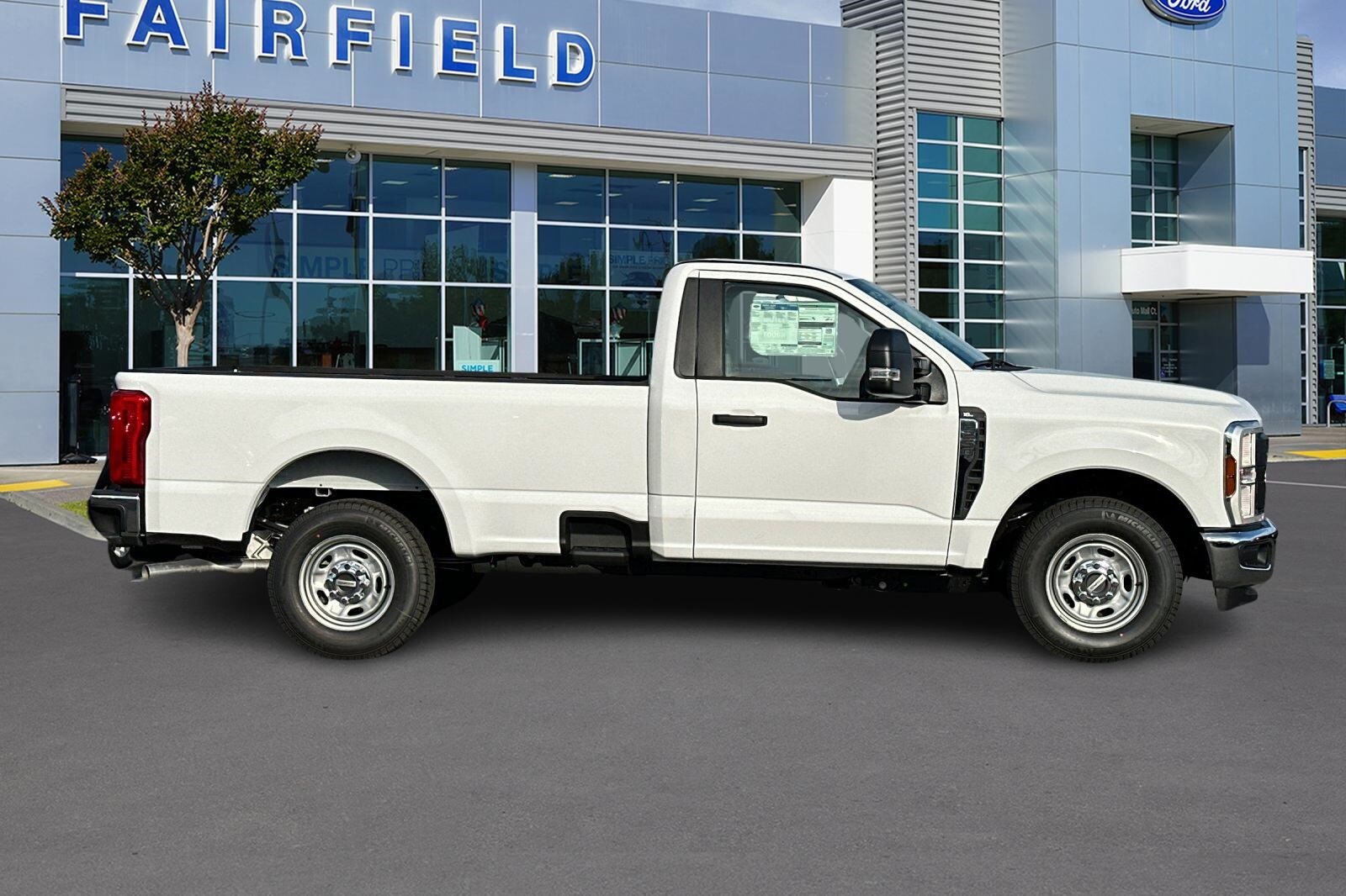 2024 Ford F-250 XL photo 2