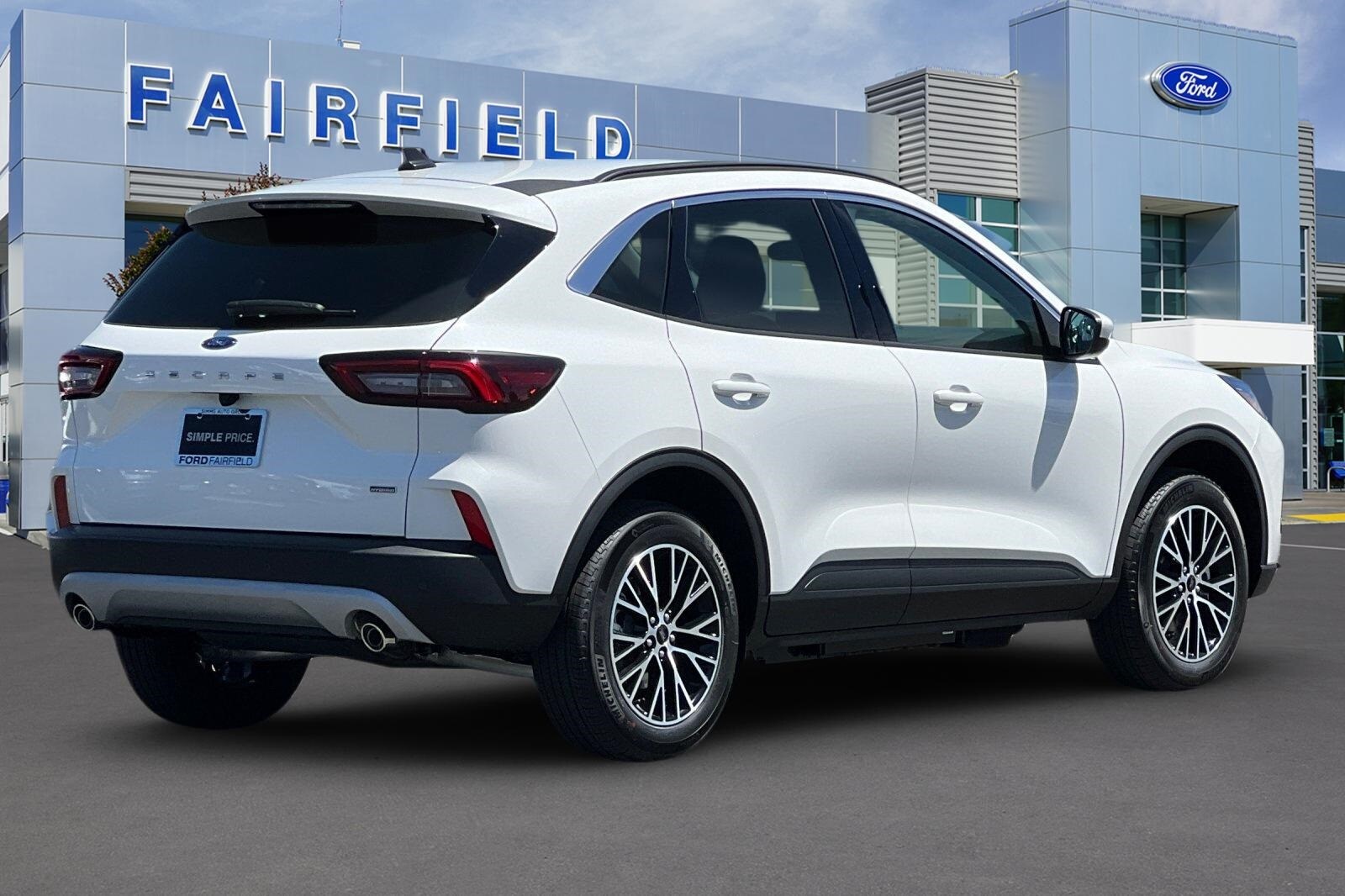 2024 Ford Escape Base photo 2