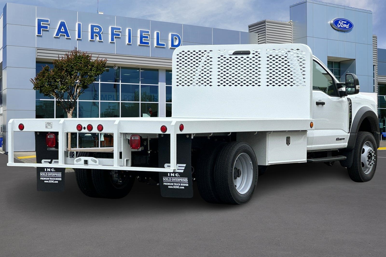 2024 Ford F-450 XL photo 2
