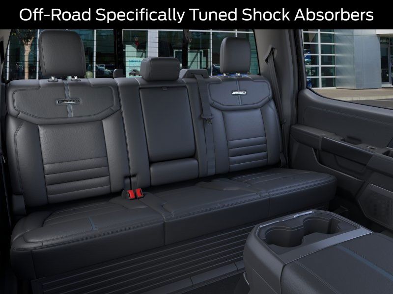 2025 Ford F-350 Super Duty Platinum - Photo 13
