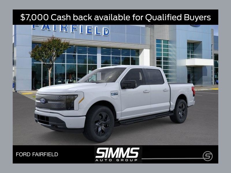 2025 Ford F-150 Lightning Flash's photo