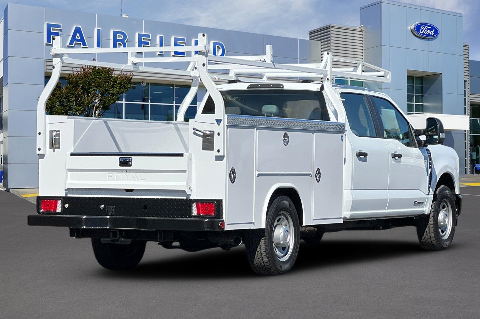 2026 Ford F-350 XL photo 2