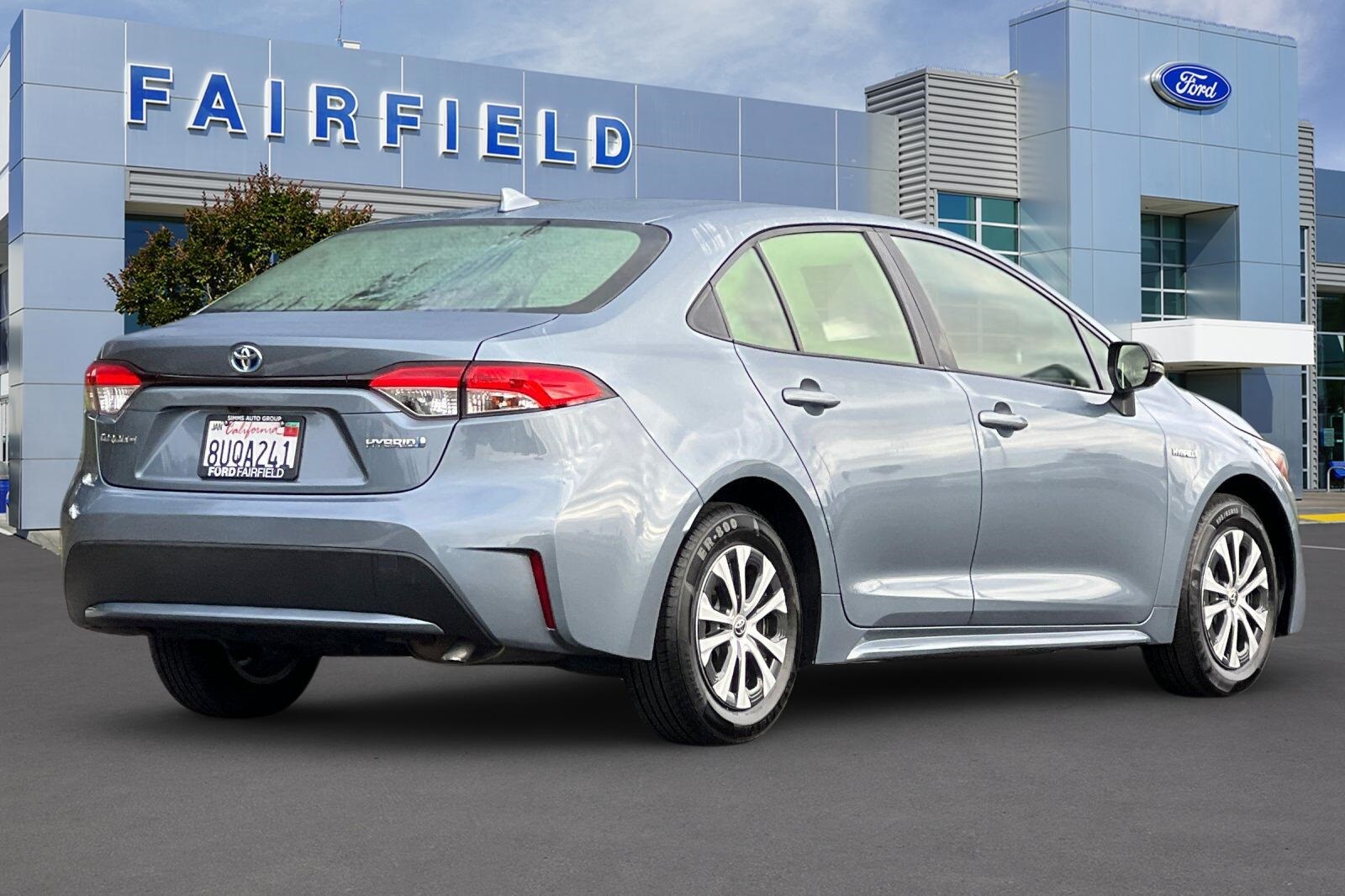 2021 Toyota Corolla Hybrid LE photo 2