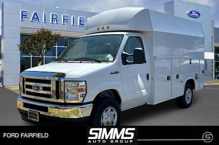 2024 Ford E-350 Cutaway Base Truck