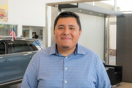 Staff member David Zavala from ID_f92c26