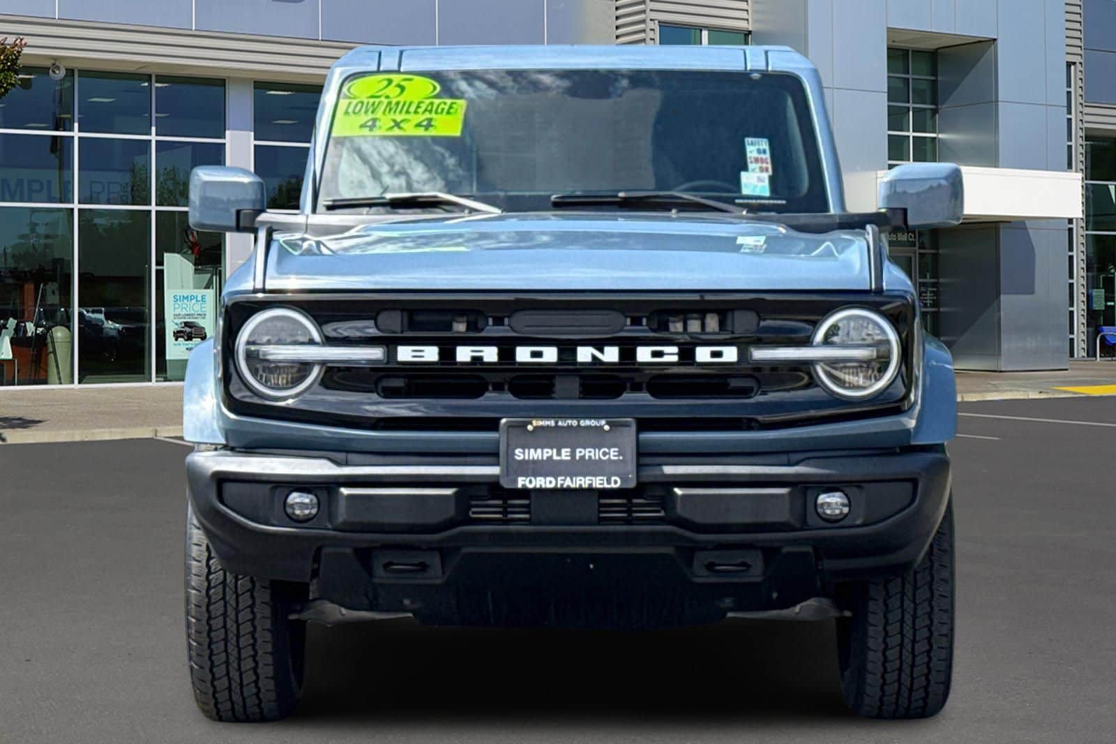 2025 Ford Bronco Outer Banks photo 4