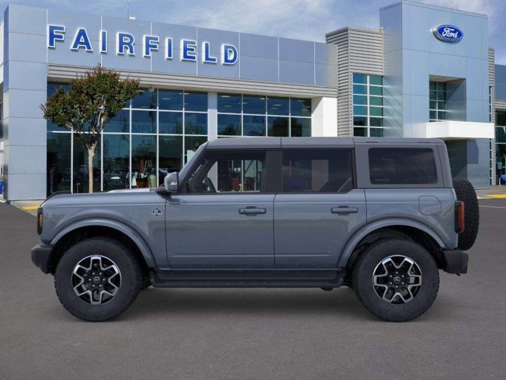New 2025 Ford Bronco Outer Banks SUV