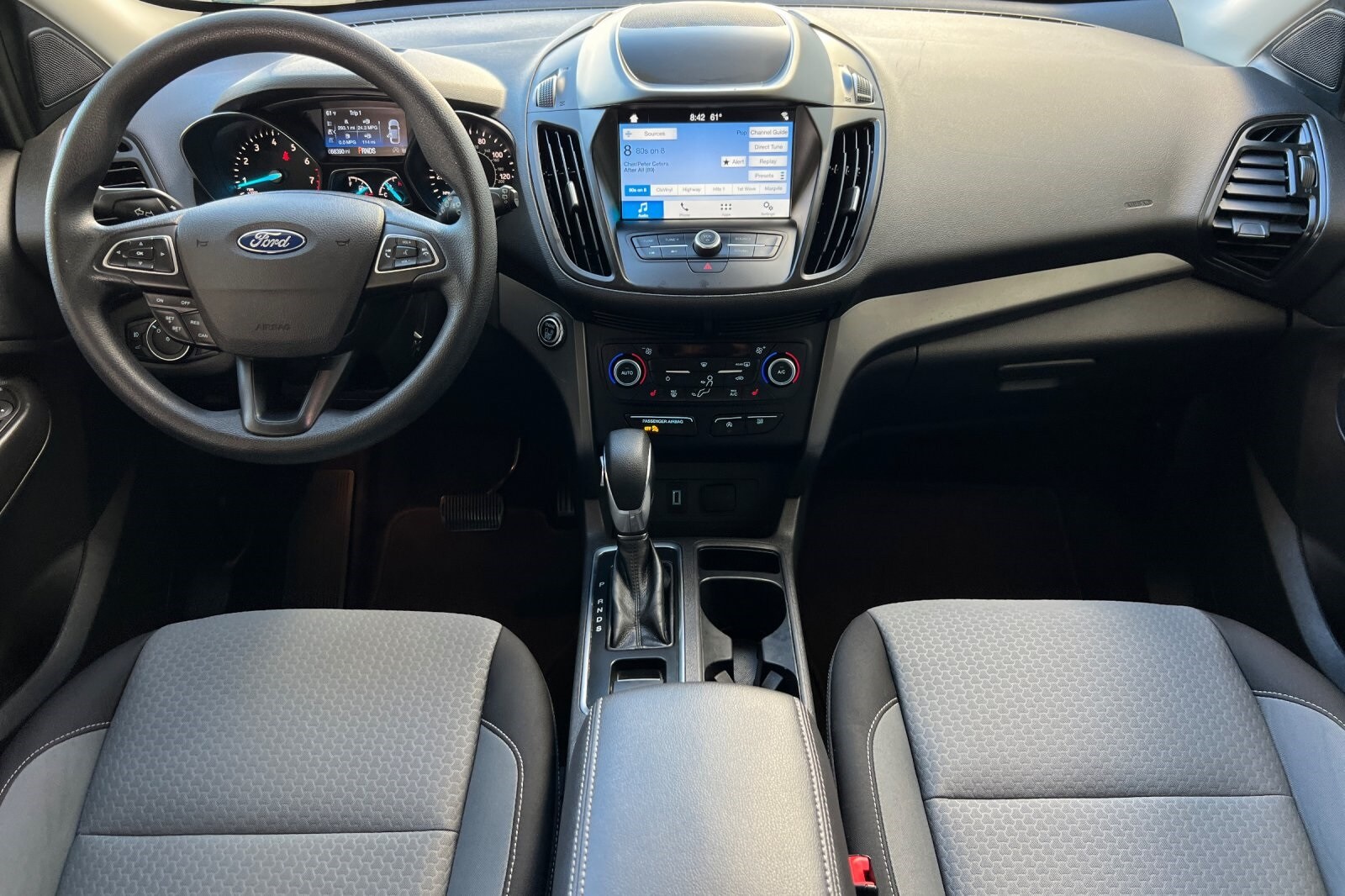 2019 Ford Escape SE photo 2