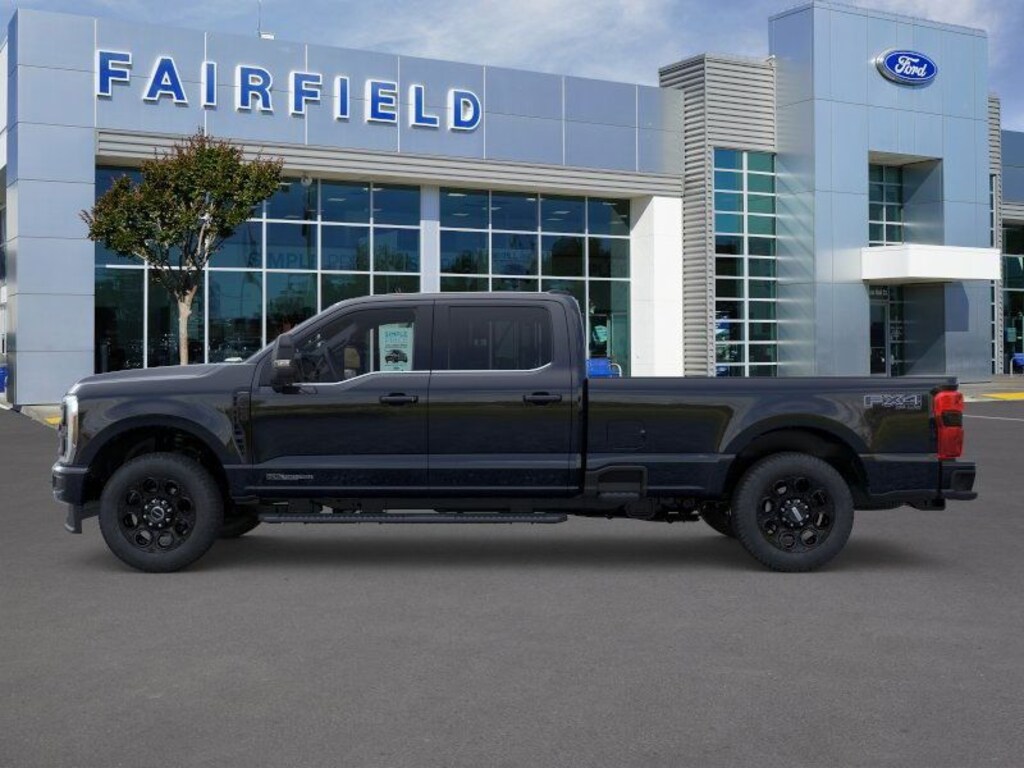 New 2026 Ford F-350 Lariat Truck Crew Cab