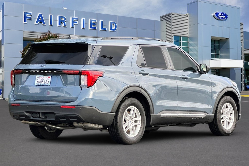 Used 2025 Ford Explorer Active SUV