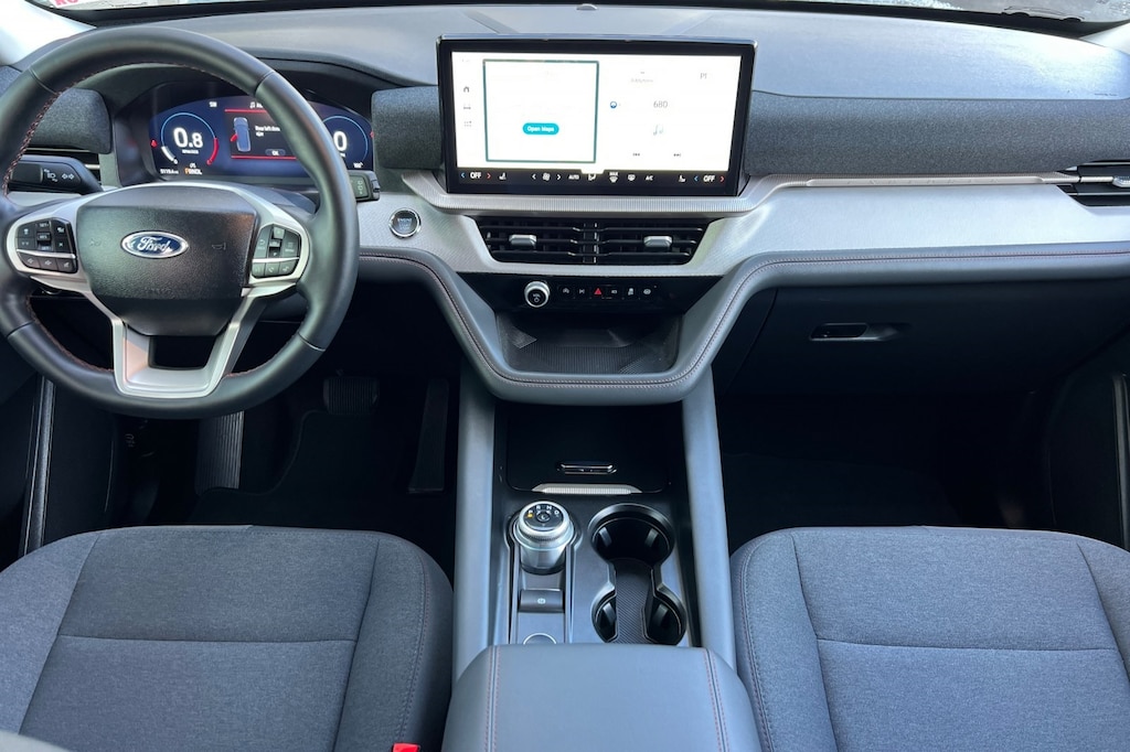 Used 2025 Ford Explorer Active SUV