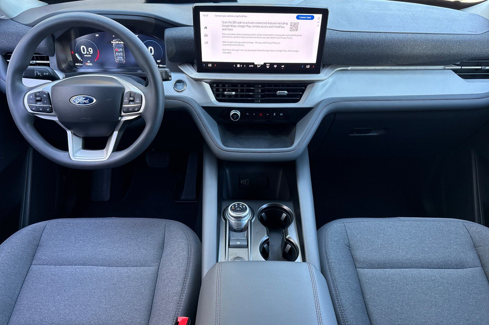 2026 Ford Explorer Active photo 2