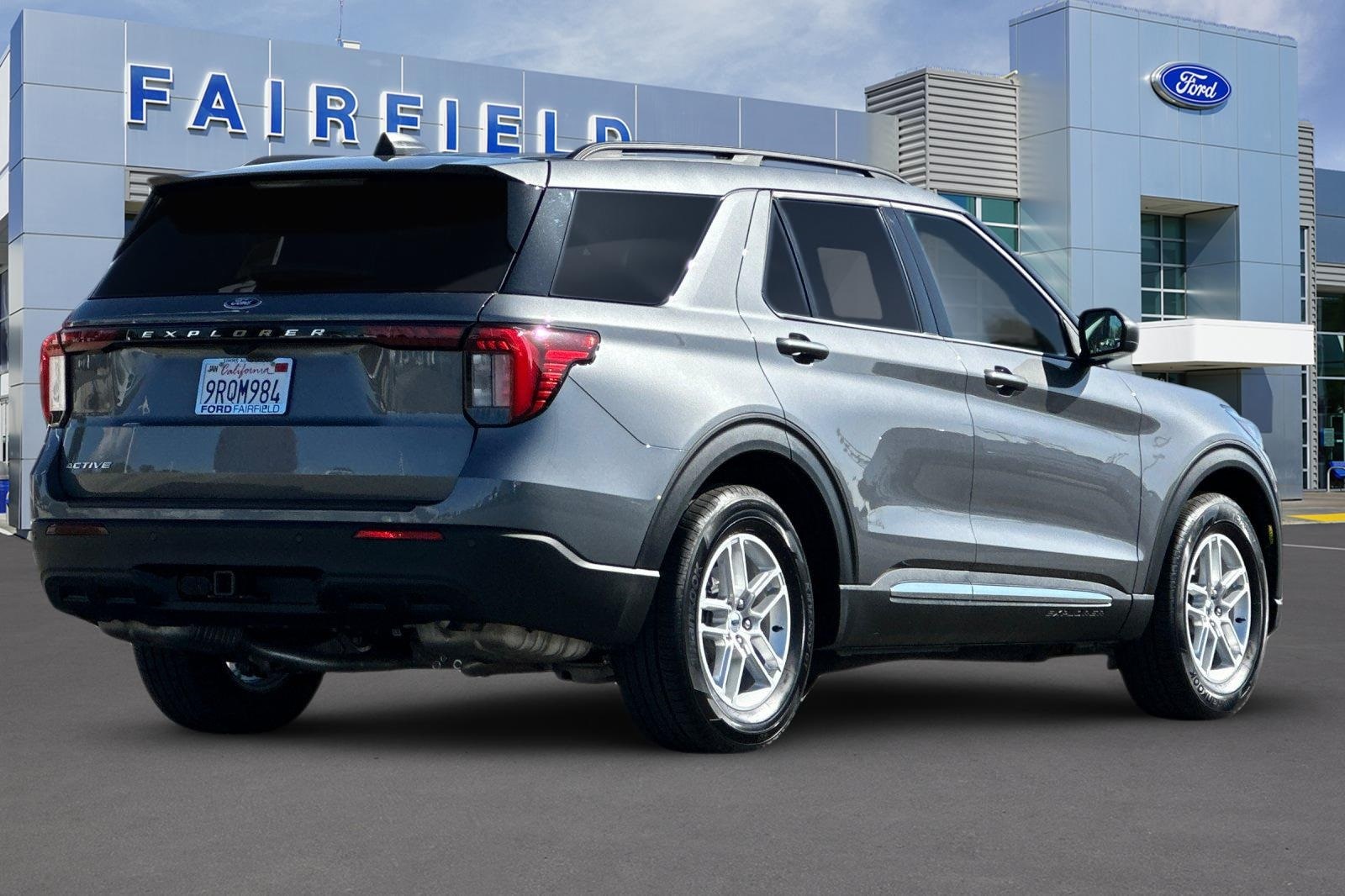 Used 2025 Ford Explorer Active with VIN 1FMUK7DH5SGA98517 for sale in Fairfield, CA