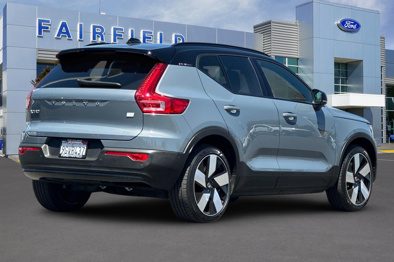 Used 2023 Volvo XC40 Ultimate with VIN YV4ED3UM2P2079563 for sale in Fairfield, CA