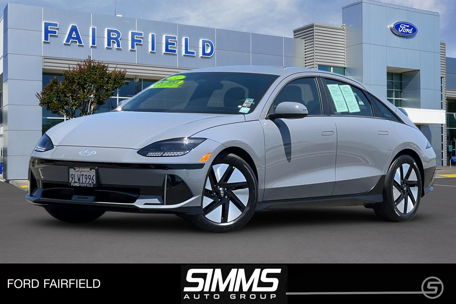 2024 Hyundai Ioniq 6 SE Standard Range RWD's photo