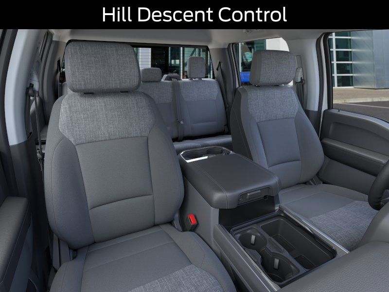 2025 Ford F-250 Super Duty XLT - Photo 12