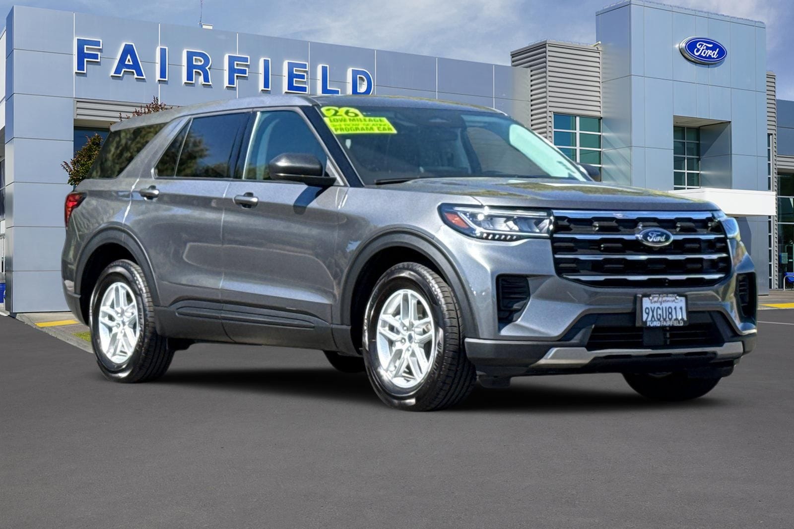 2026 Ford Explorer Active photo 5