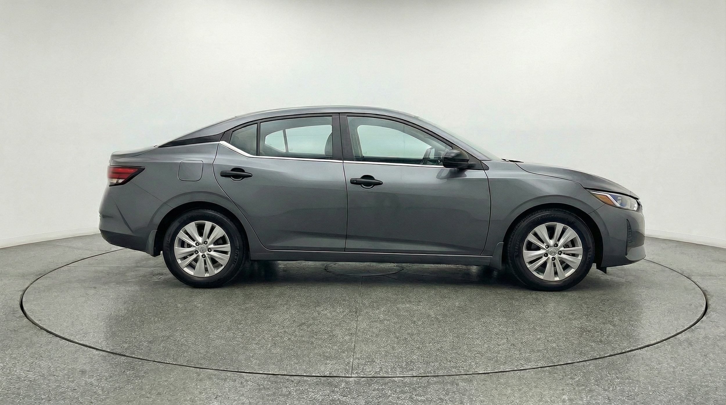 Thumbnail: 2025 Nissan Sentra - 8