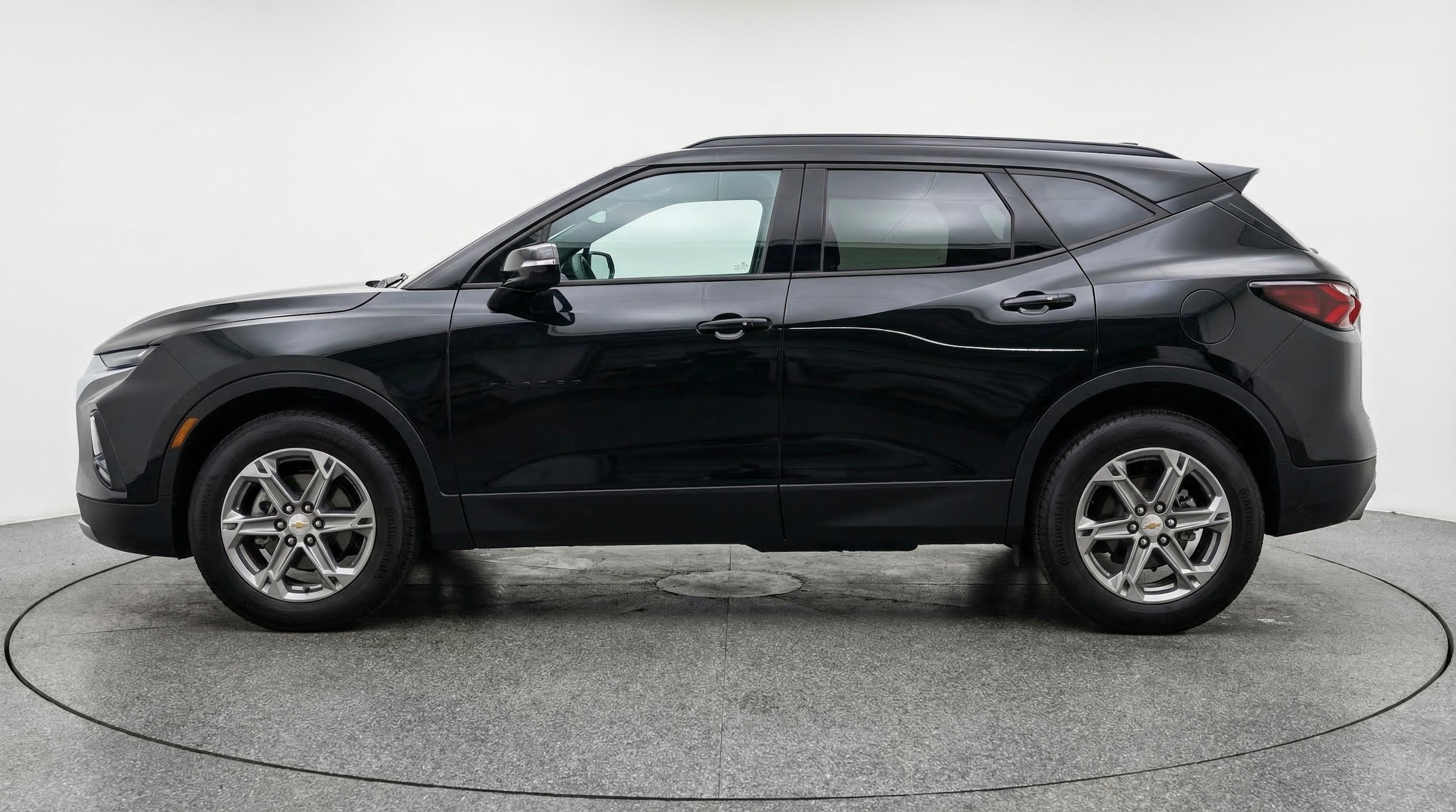 Thumbnail: 2025 Chevrolet Blazer - 4