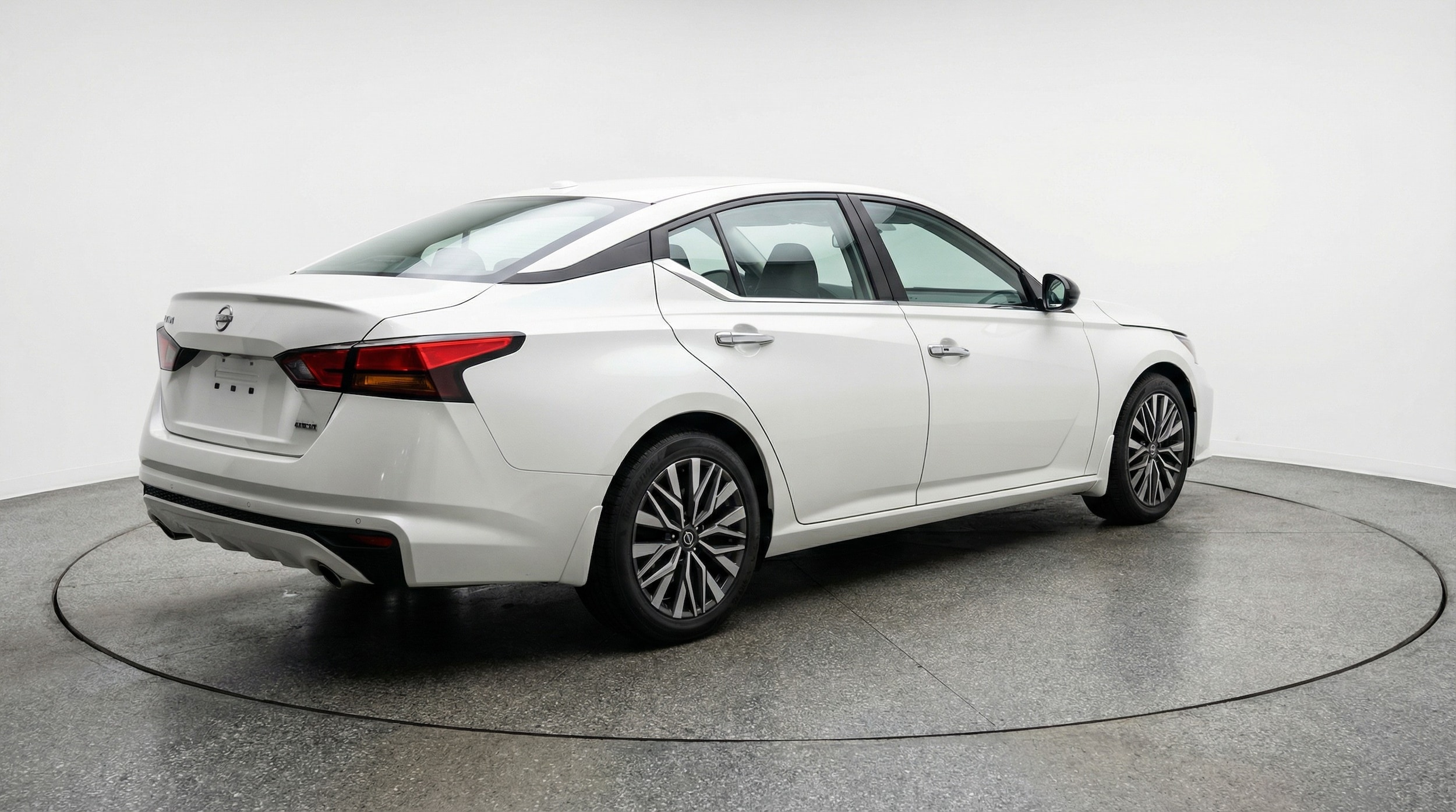 Thumbnail: 2025 Nissan Altima - 7