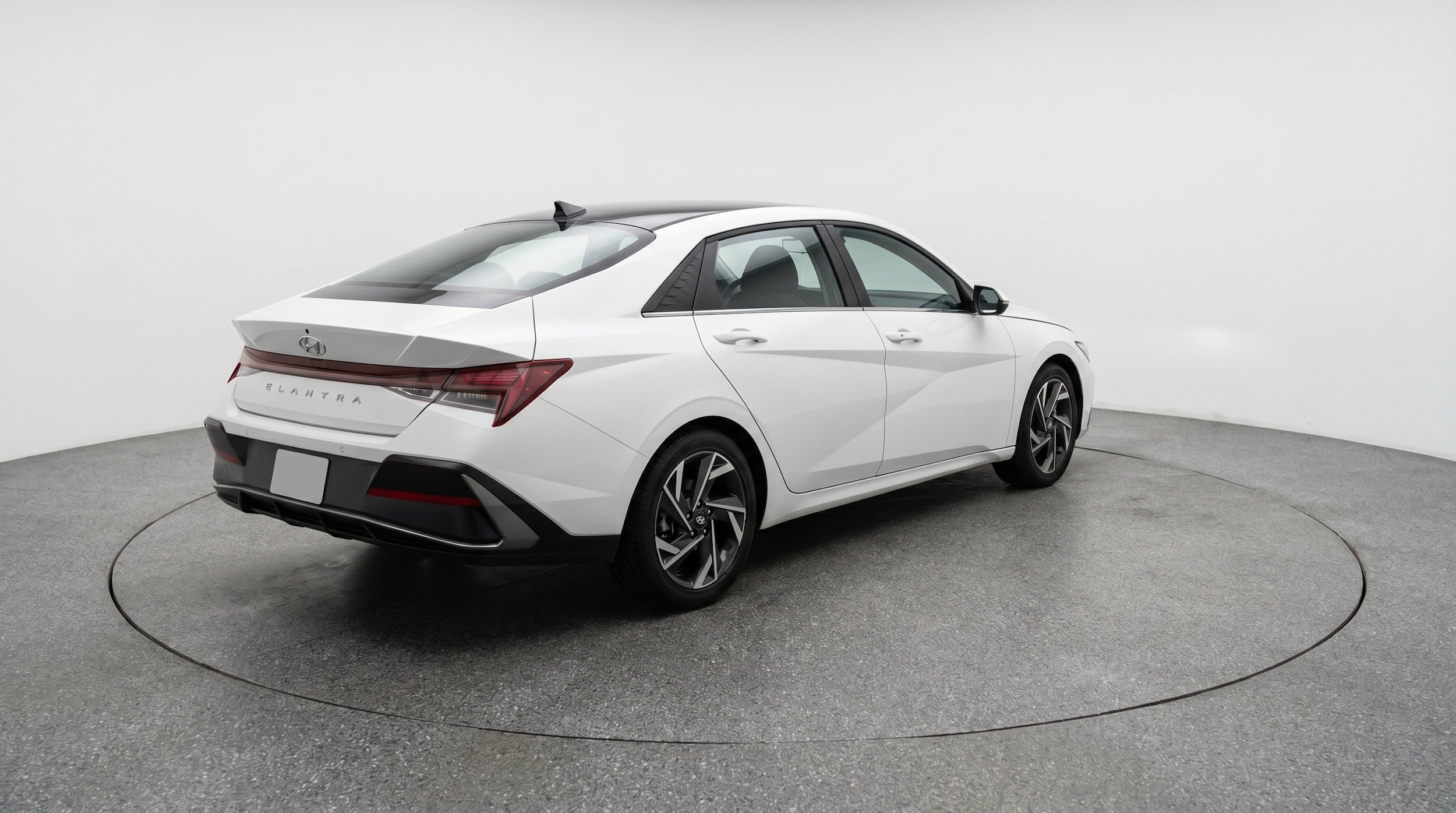Thumbnail: 2025 Hyundai Elantra - 9