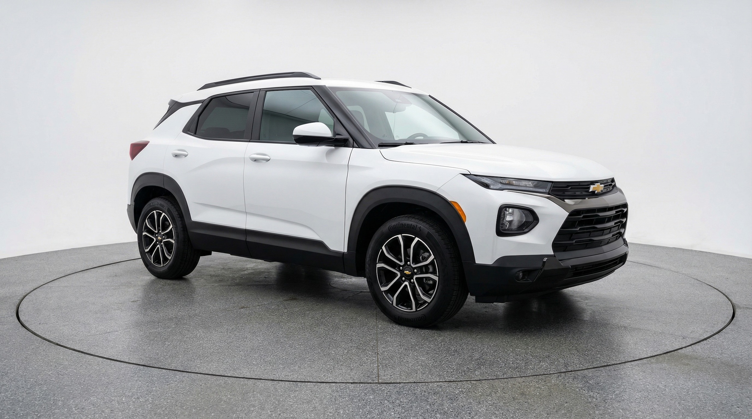 Thumbnail: 2025 Chevrolet TrailBlazer - 1