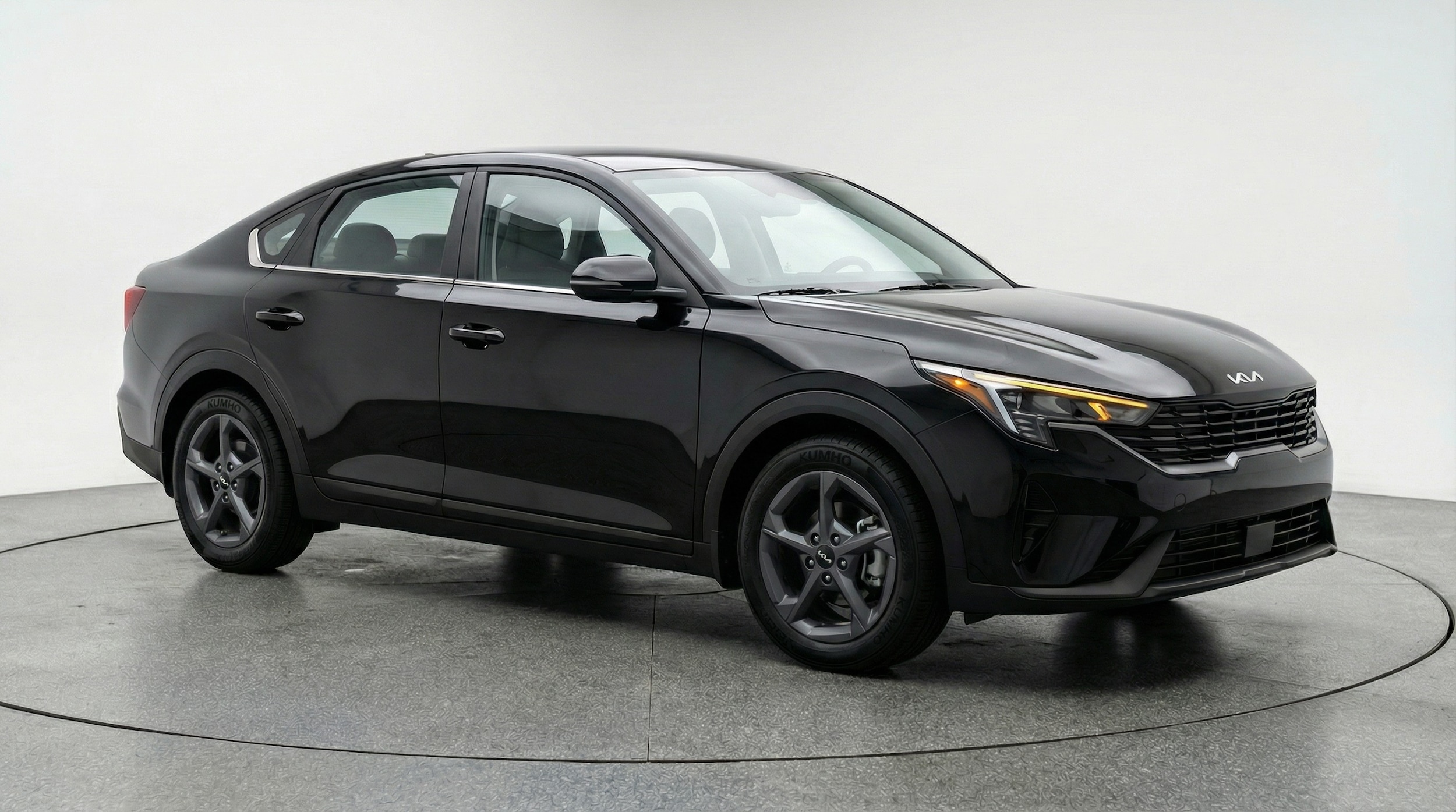 Thumbnail: 2025 Kia K4 - 1