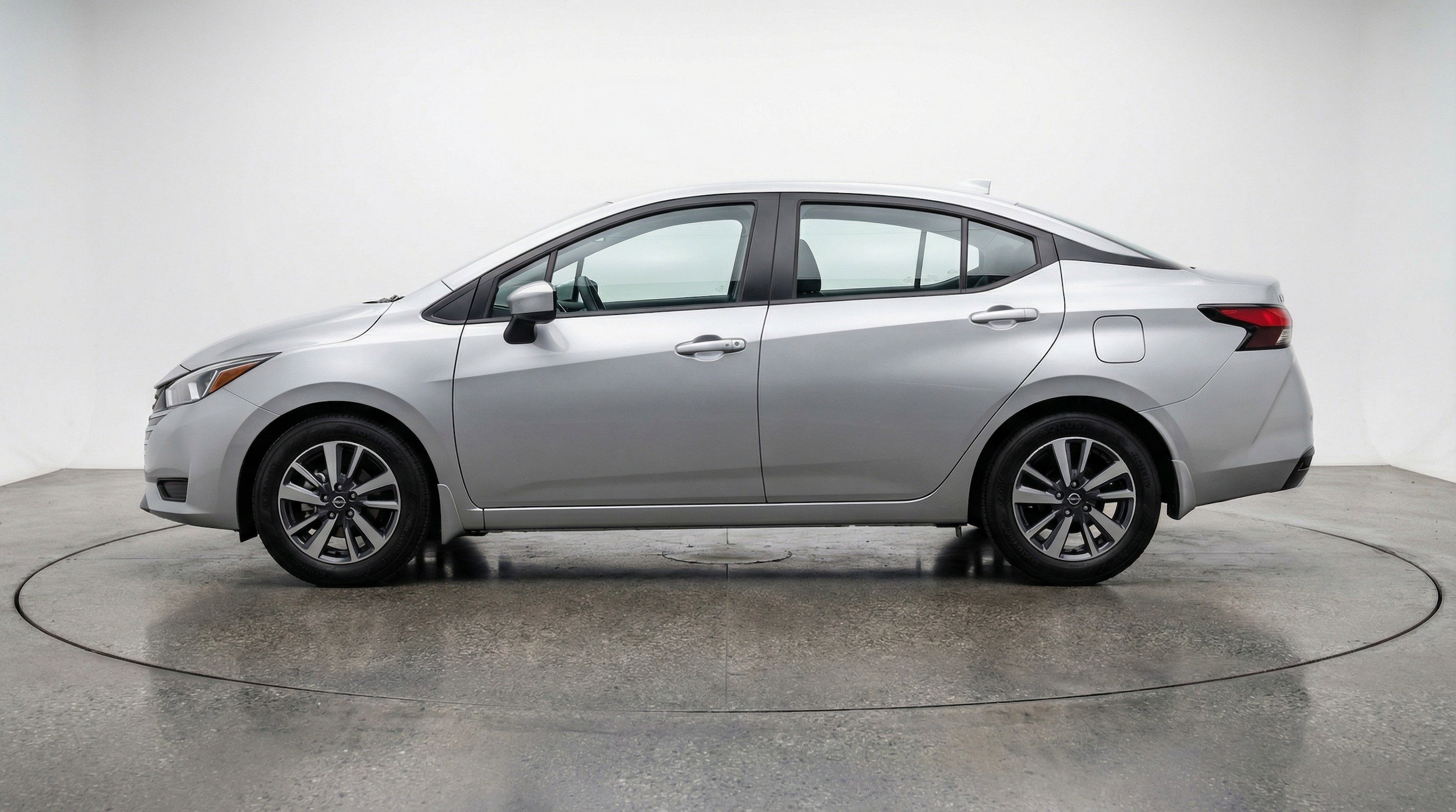 Thumbnail: 2025 Nissan Versa - 5