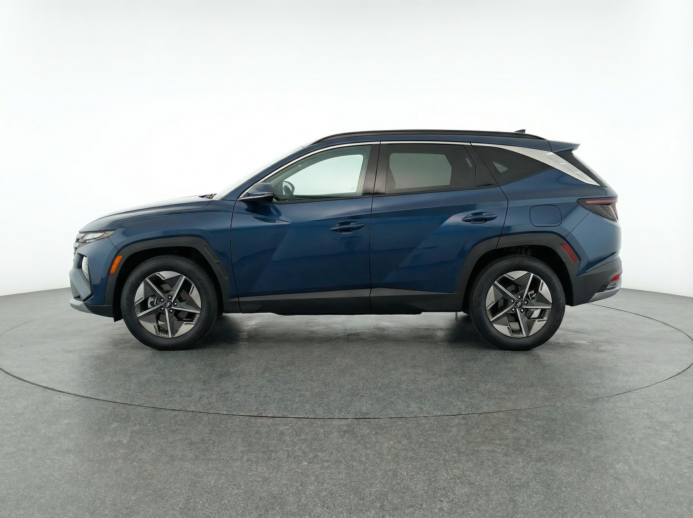 Thumbnail: 2025 Hyundai Tucson - 4