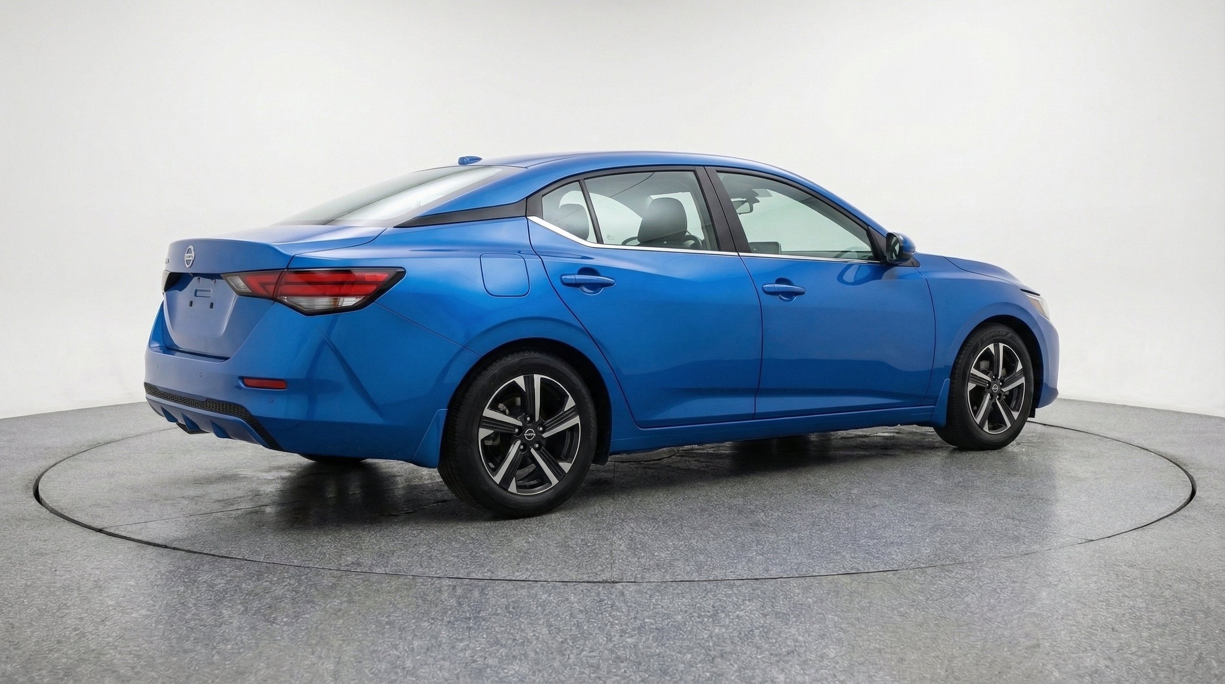 Thumbnail: 2025 Nissan Sentra - 9