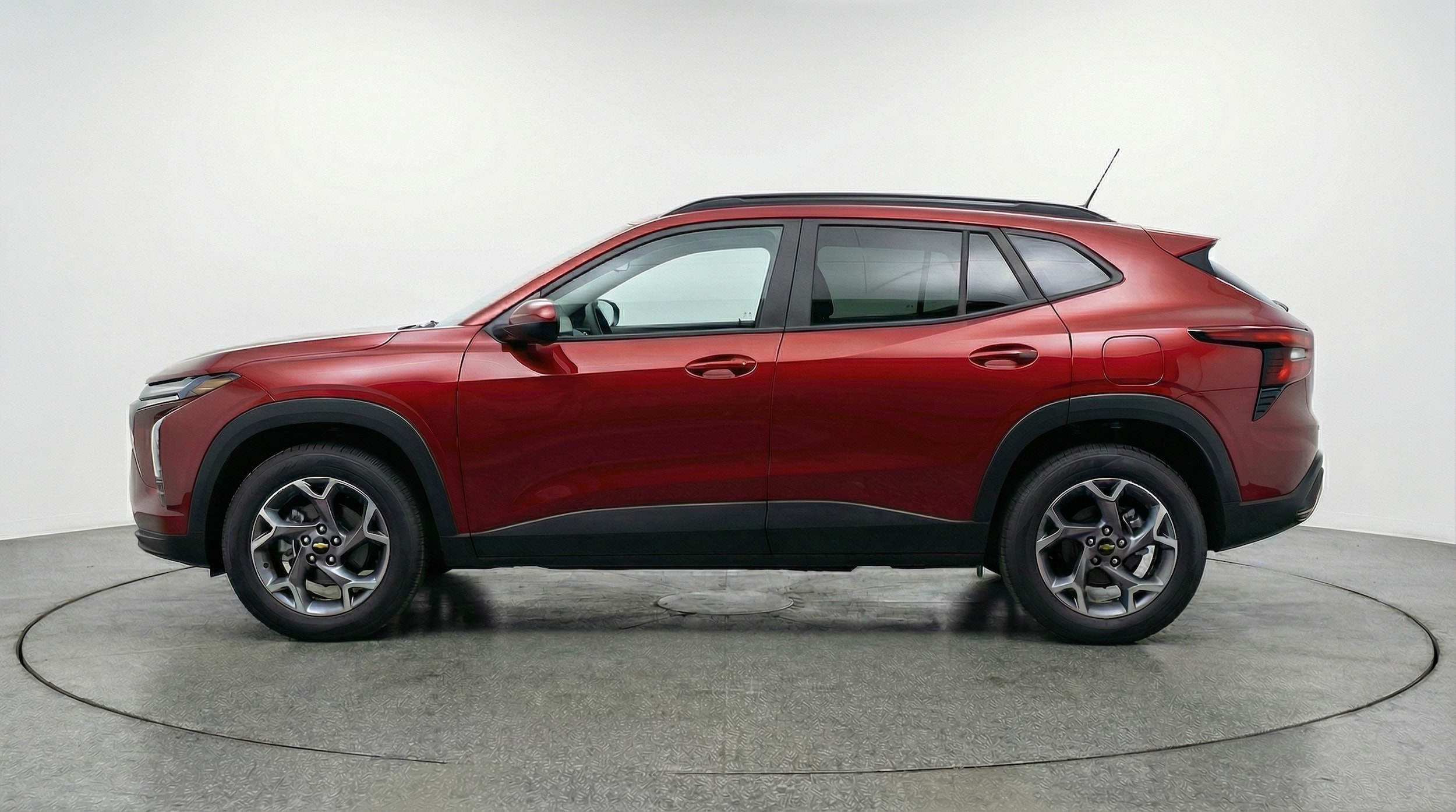 Thumbnail: 2025 Chevrolet Trax - 4