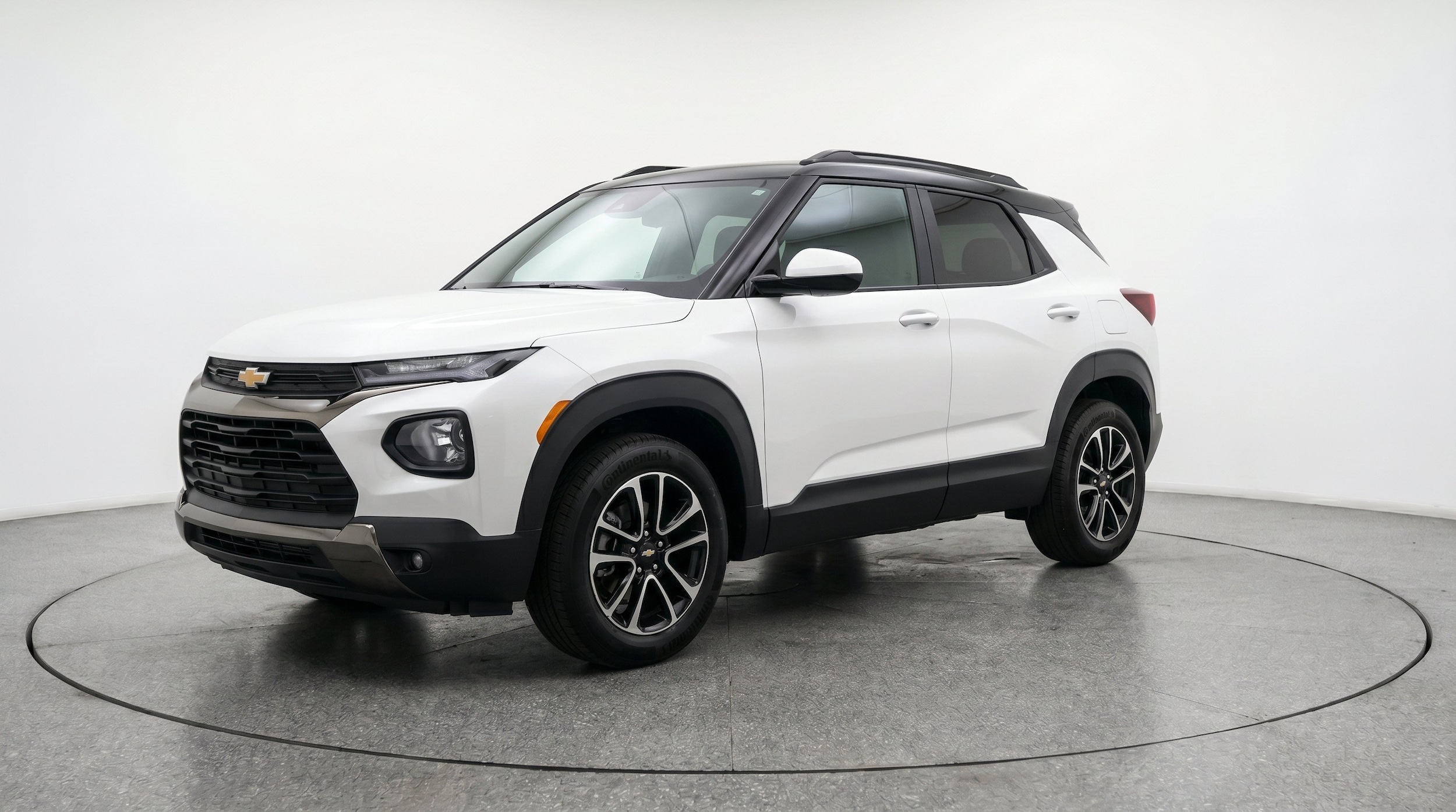 Thumbnail: 2025 Chevrolet TrailBlazer - 3