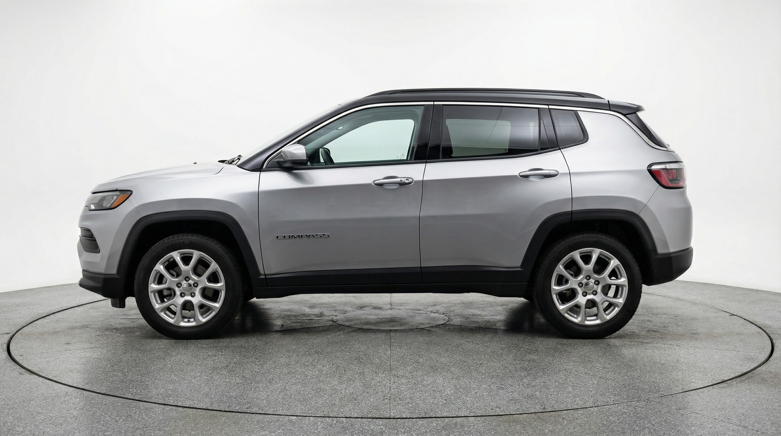 Thumbnail: 2025 Jeep Compass - 4