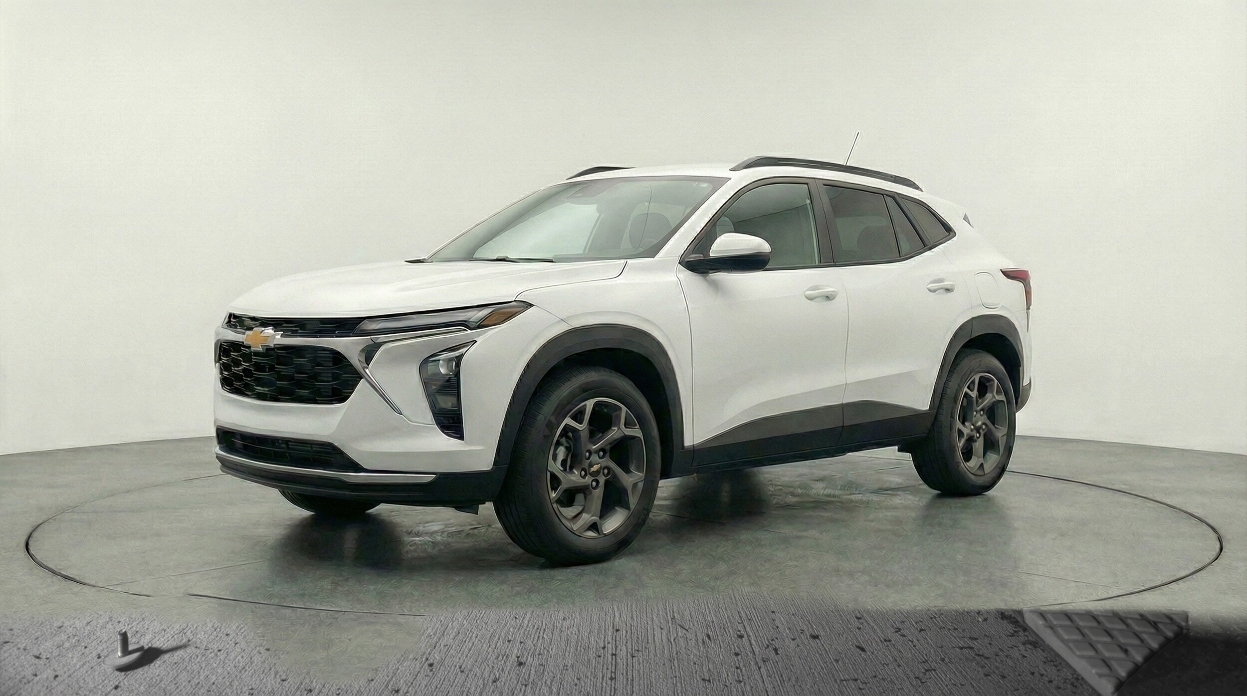 Thumbnail: 2025 Chevrolet Trax - 3