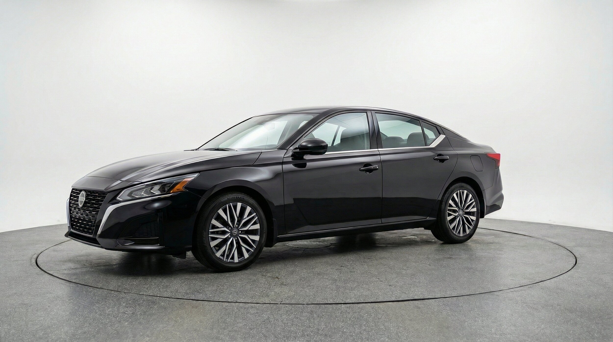 Thumbnail: 2026 Nissan Altima - 3