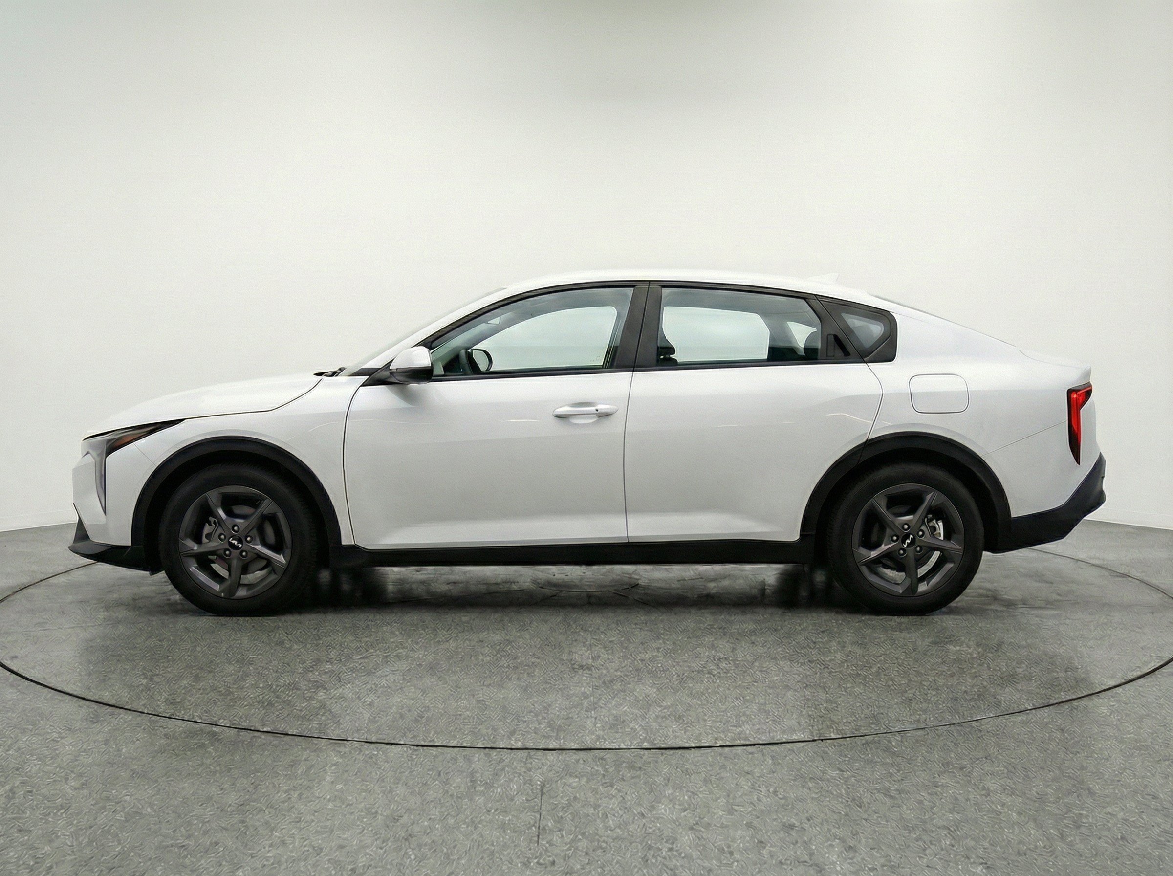 Thumbnail: 2025 Kia K4 - 5