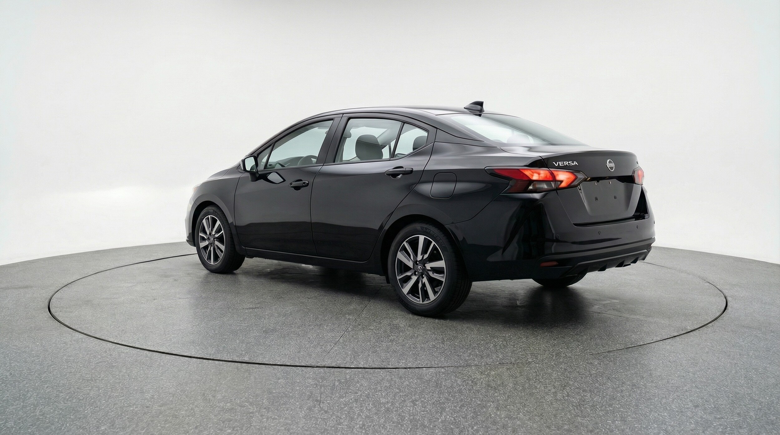 Thumbnail: 2025 Nissan Versa - 5