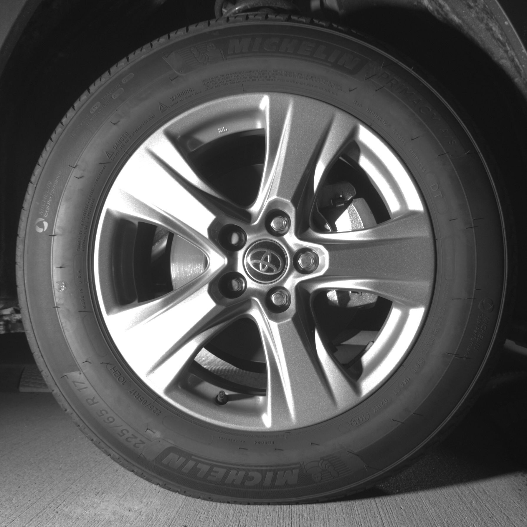 Thumbnail: 2025 Toyota RAV4 - 10