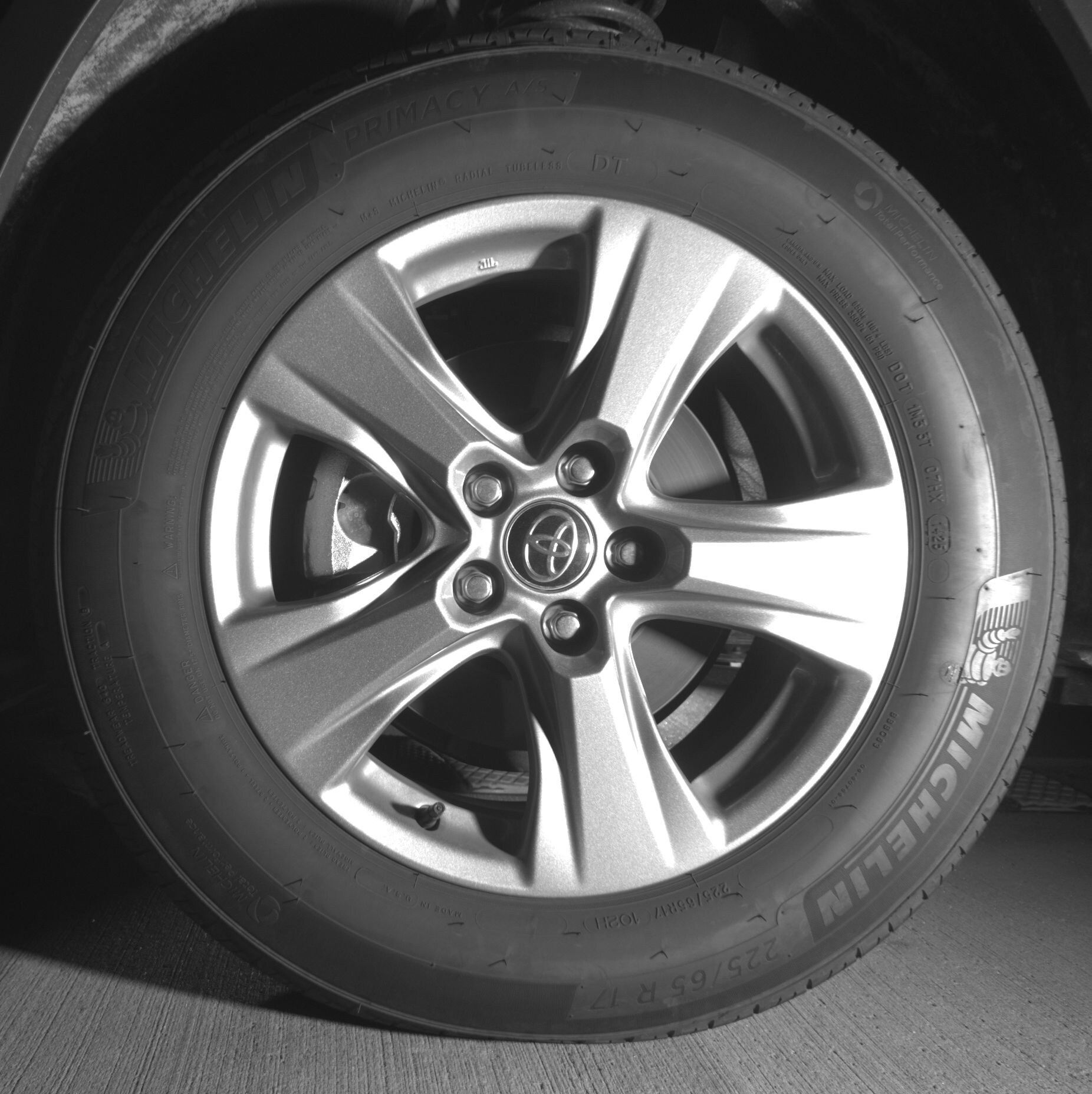 Thumbnail: 2025 Toyota RAV4 - 9