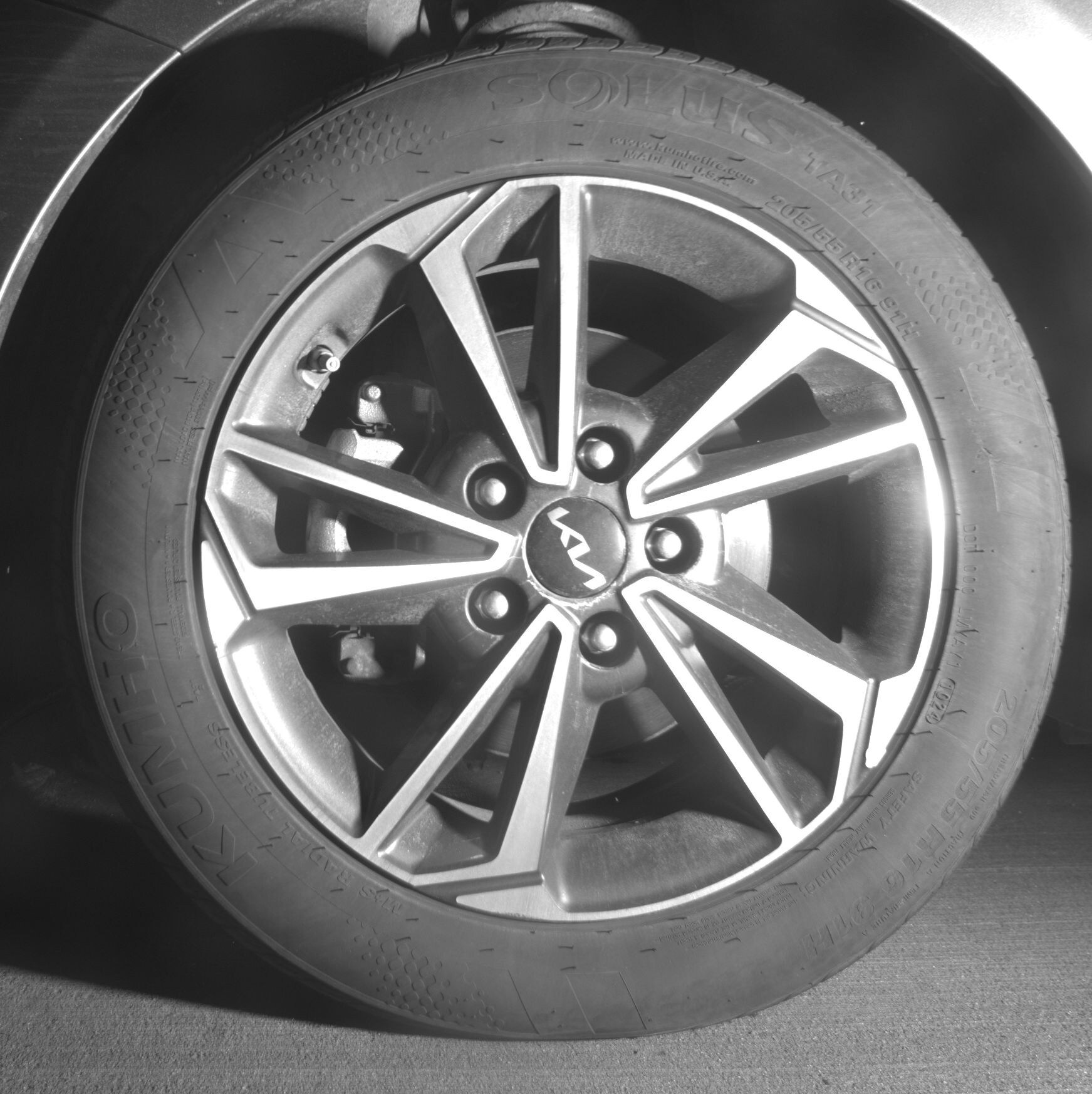 Thumbnail: 2024 Kia Forte - 9